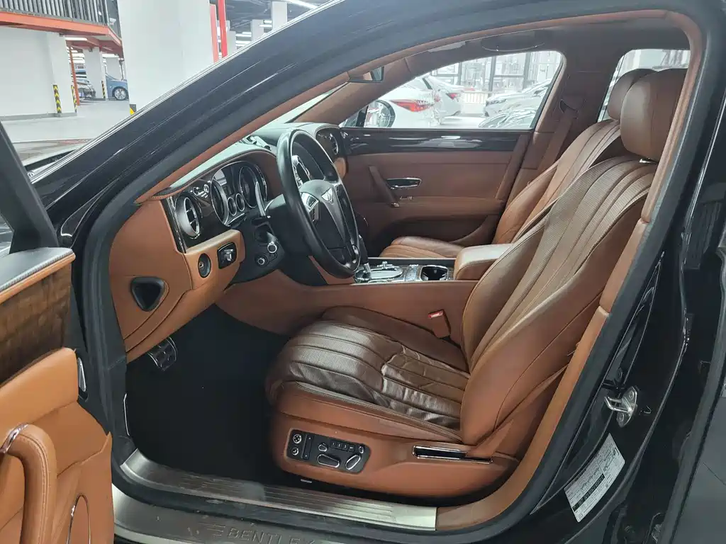 Bentley Flying Spur 2017