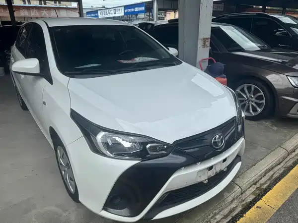 Toyota Yaris L 2019
