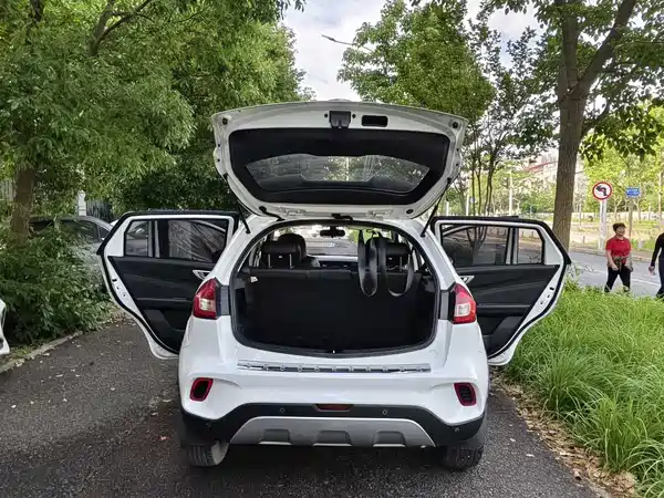 Geely Vision X3 2017