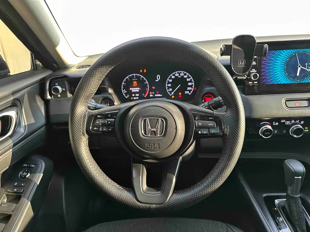 Honda Vezel 2023 — фото 17