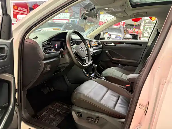 Volkswagen T-Roc 2022