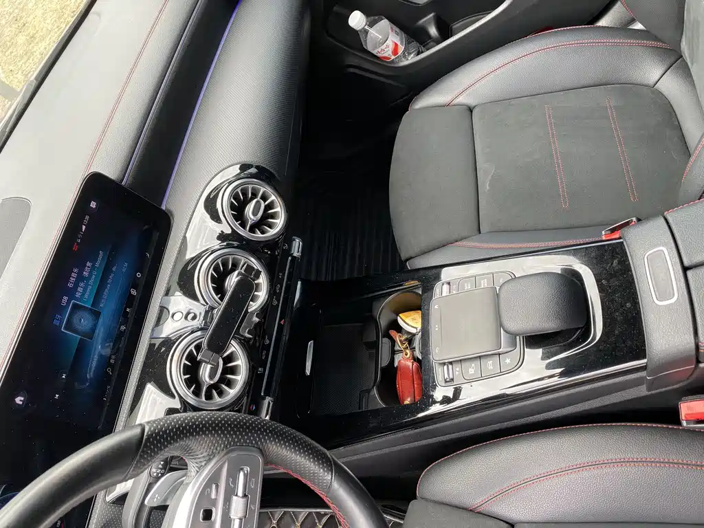 Mercedes-Benz CLA 2020 — фото 17