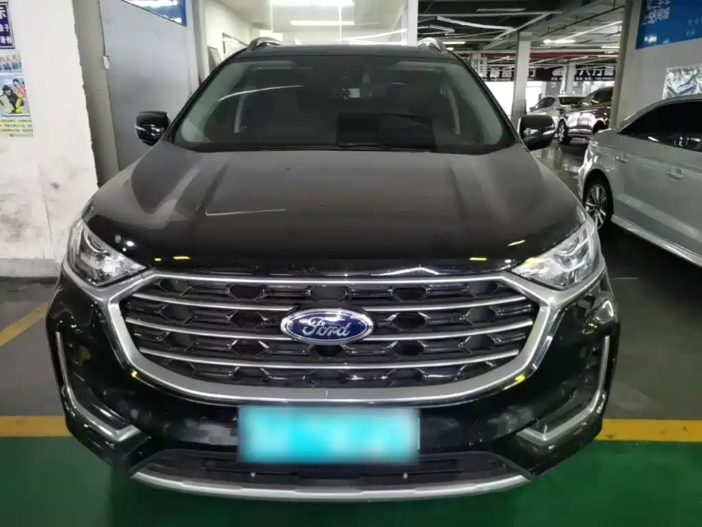 Ford Edge 2023 — фото 3