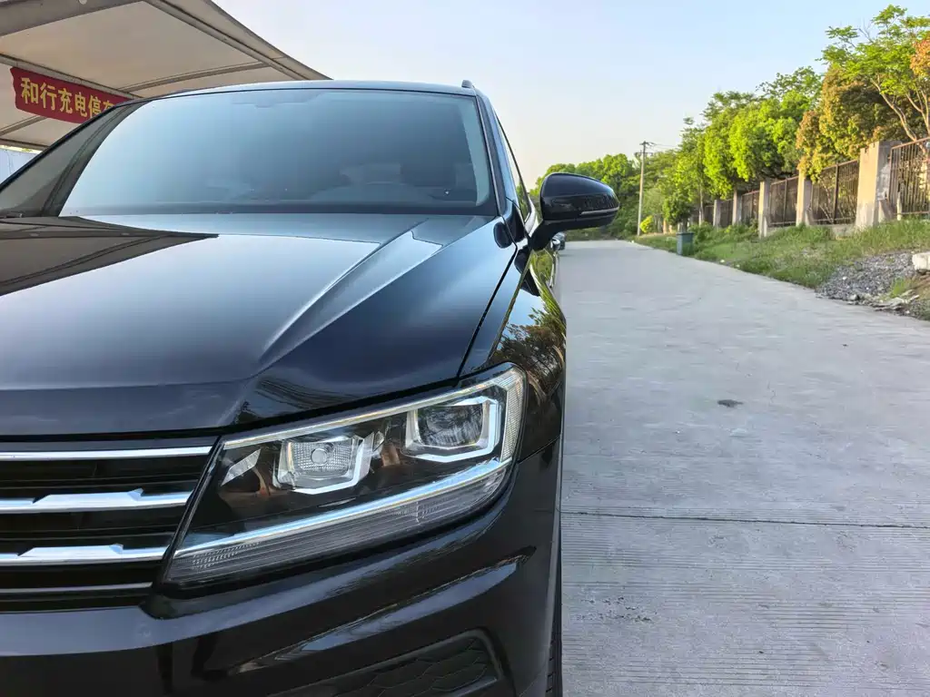 Volkswagen Tiguan L 2021 — фото 25