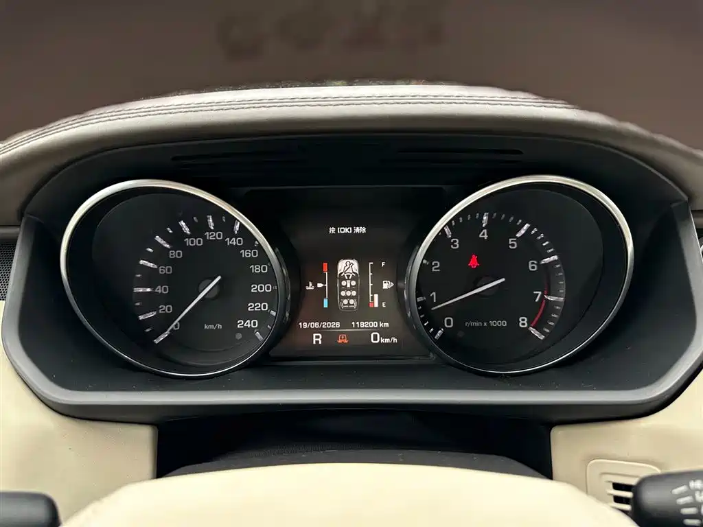 Land Rover Sport 2017 — фото 12