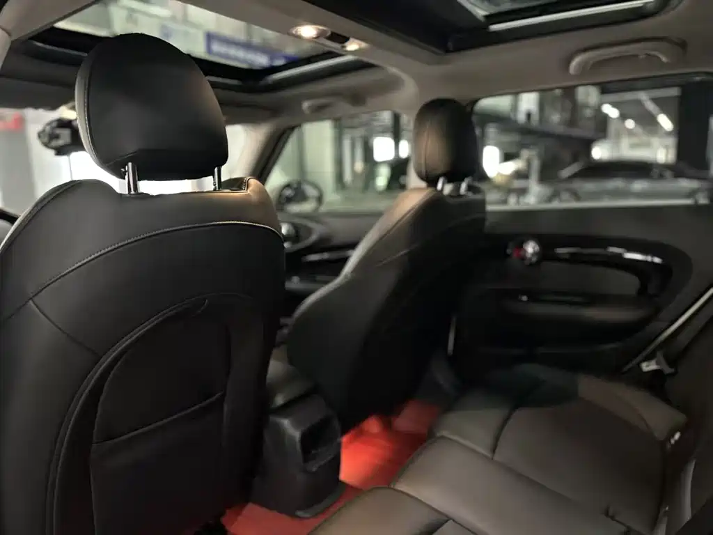 MINI Clubman 2021 — фото 10