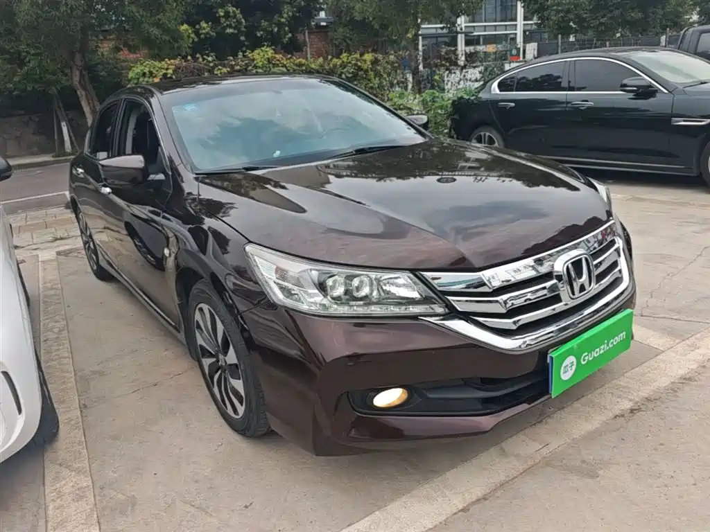 Honda Accord 2015 — фото 4