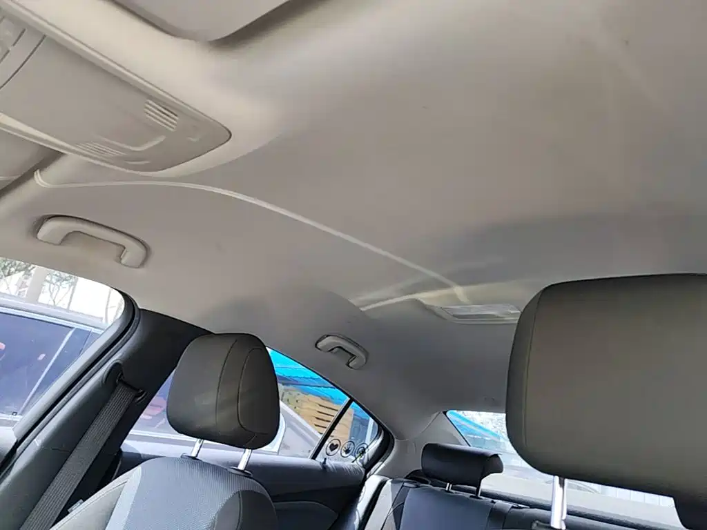 Chevrolet Cruze 2019 — фото 18