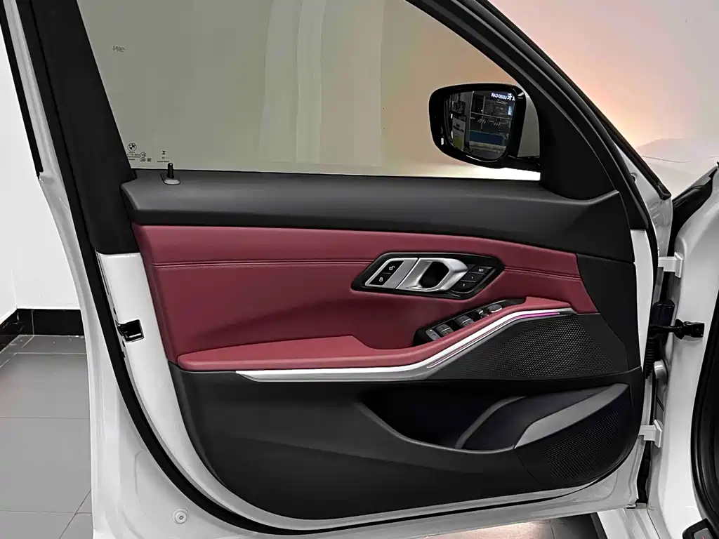 BMW i3 2023 — фото 13