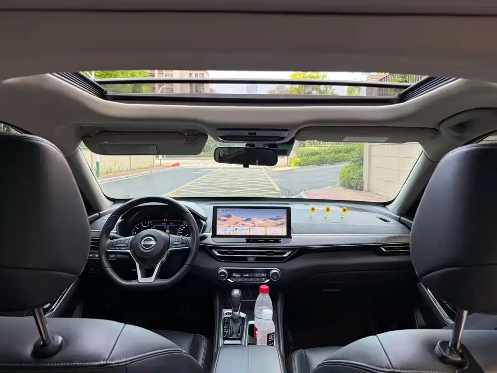 Nissan Teana 2025