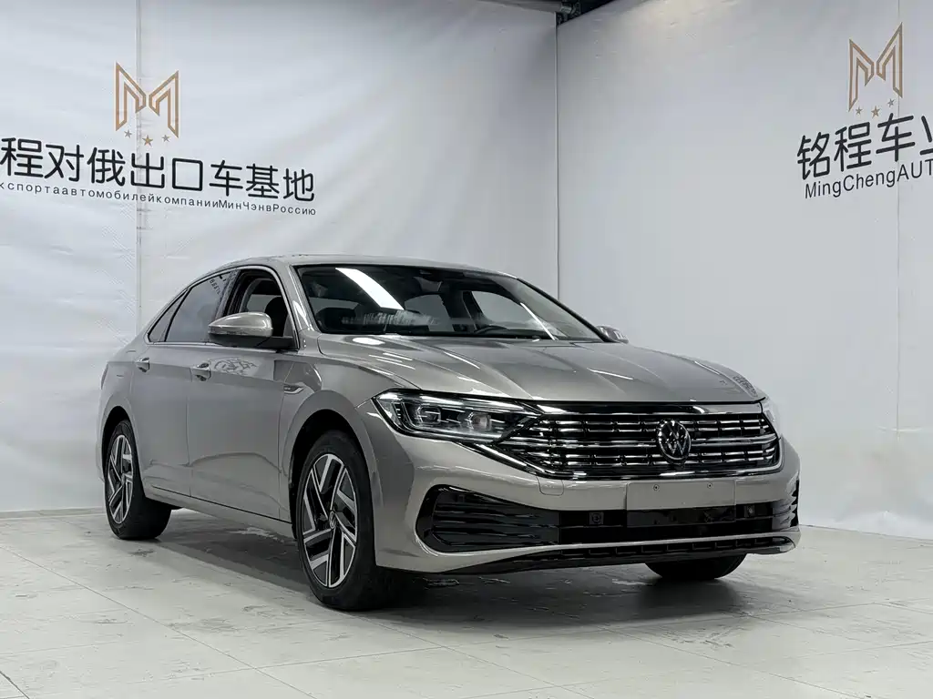Volkswagen Sagitar 2022