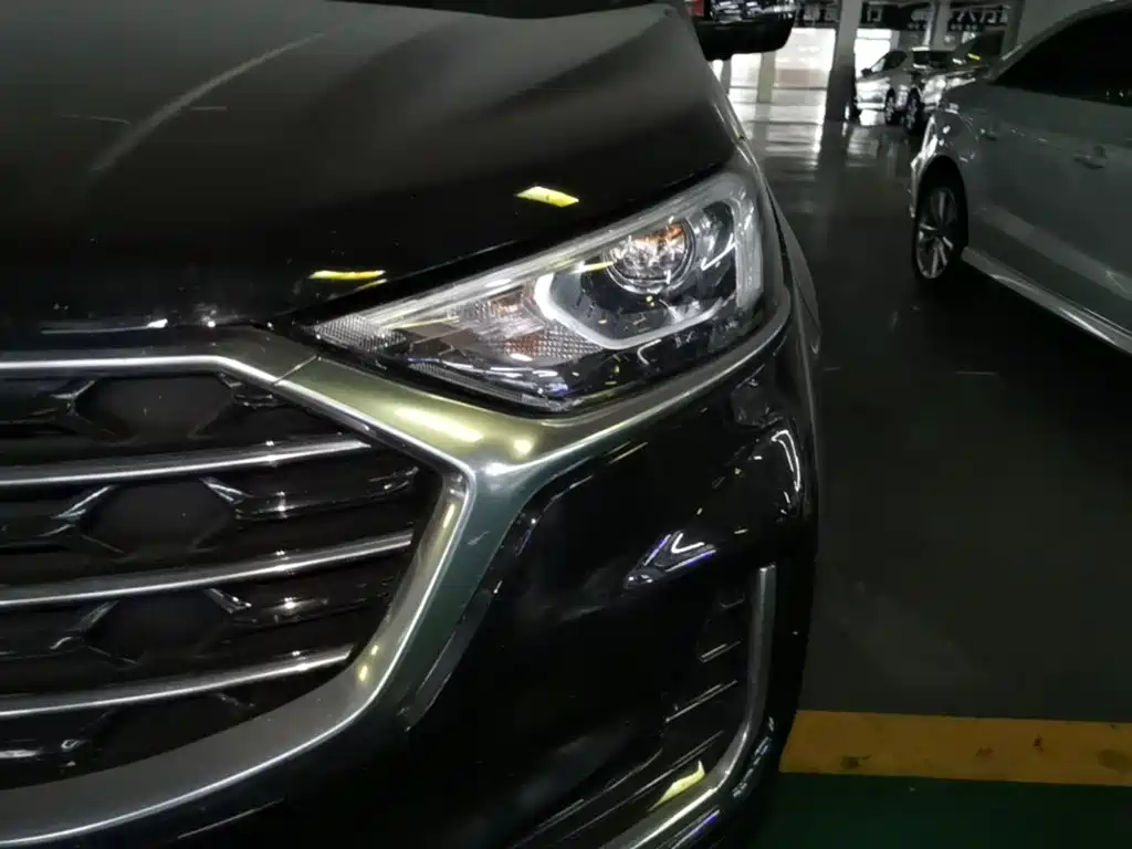 Ford Edge 2023 — фото 24