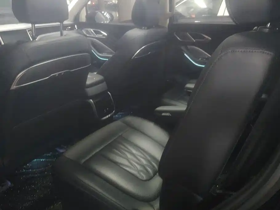 Hongqi HS7 PHEV 2025 — фото 11