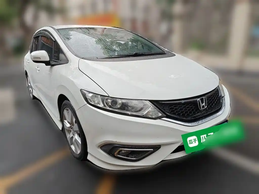 Honda Jade 2015 — фото 24