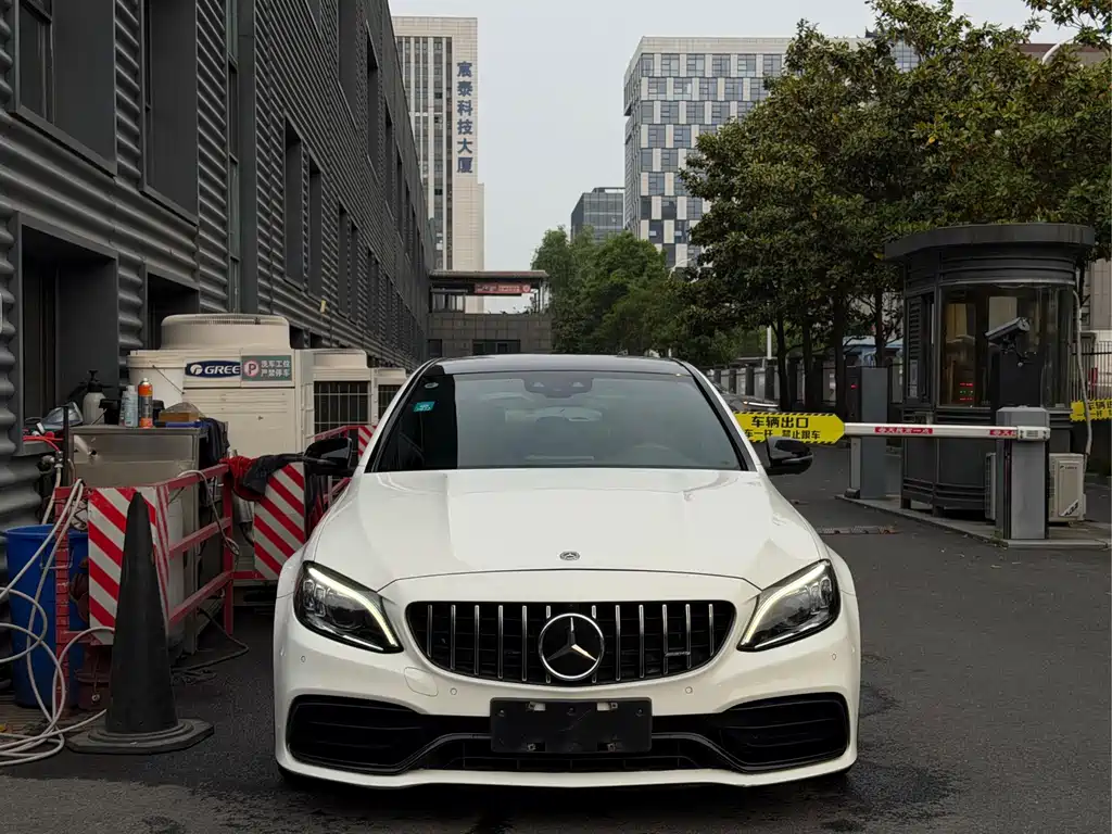 Mercedes-Benz C-Class AMG 2020 — фото 2