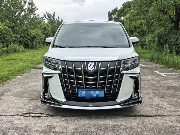 Toyota Alphard 2018