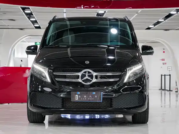 Mercedes-Benz V-Class 2022