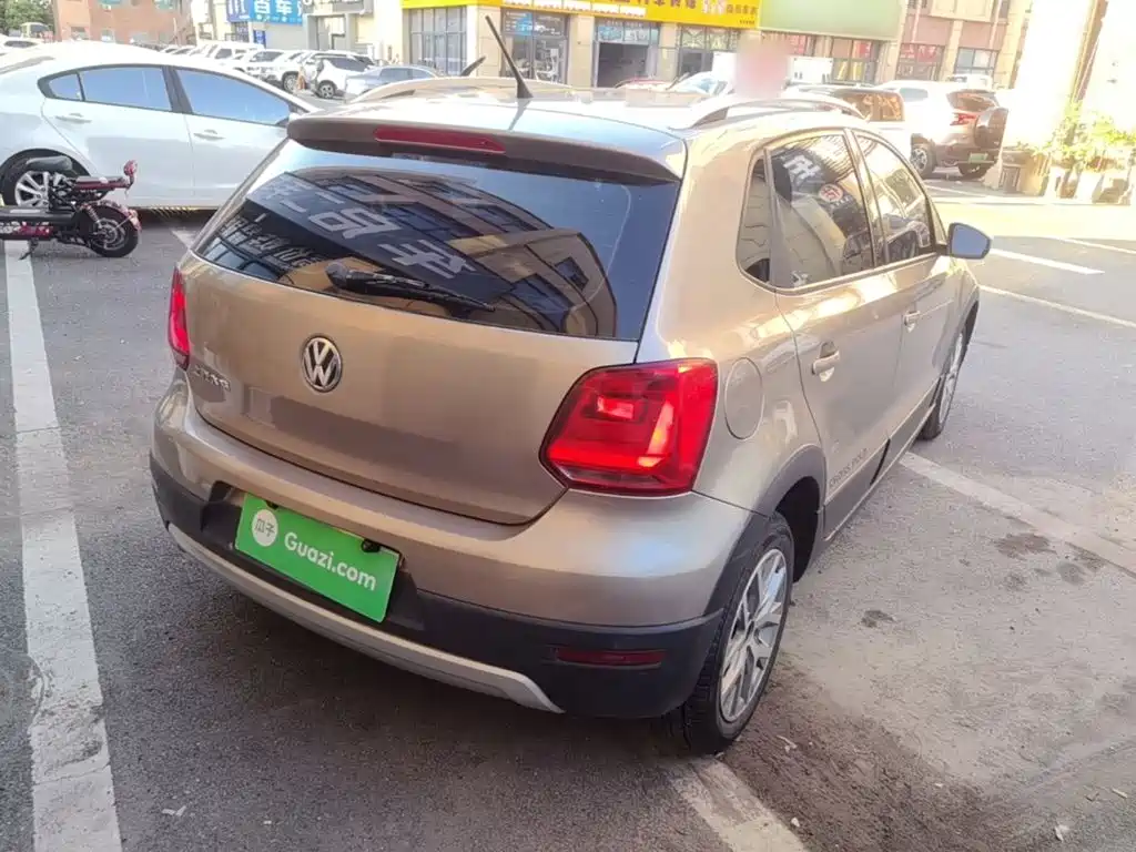 Volkswagen Polo 2016