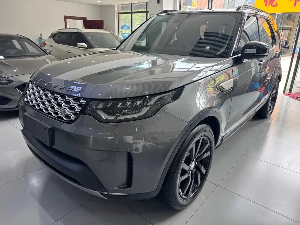 Land Rover Discovery 2017 — фото 1
