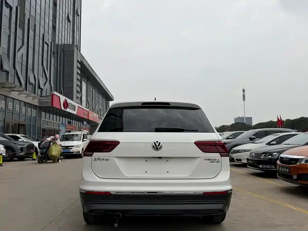 Volkswagen Tiguan L 2018