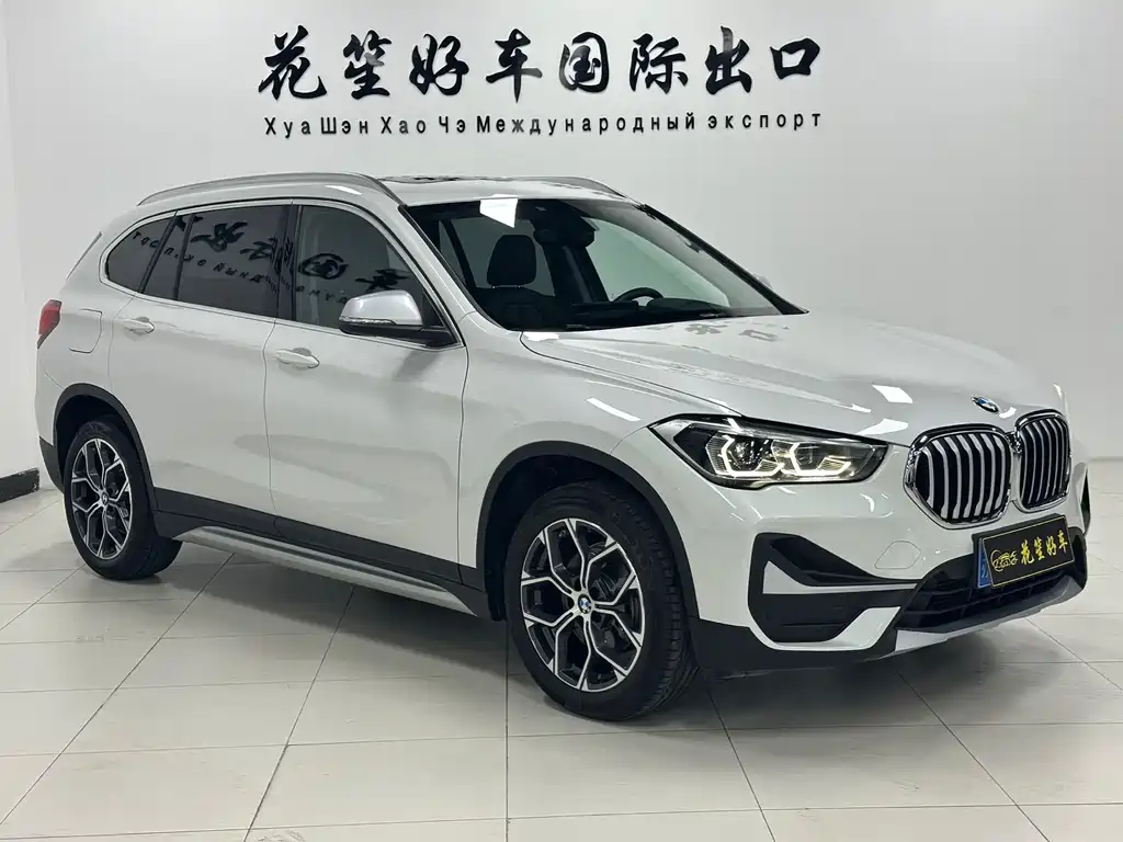 BMW X1 2022 — фото 3