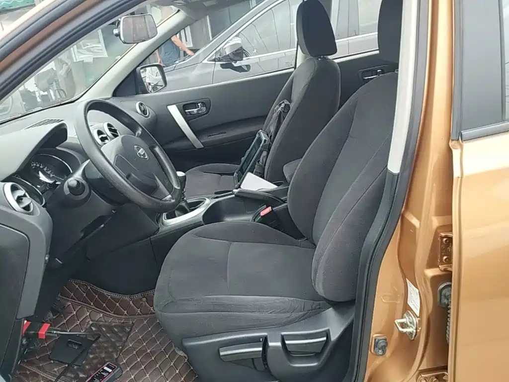 Nissan Qashqai 2015 — фото 15