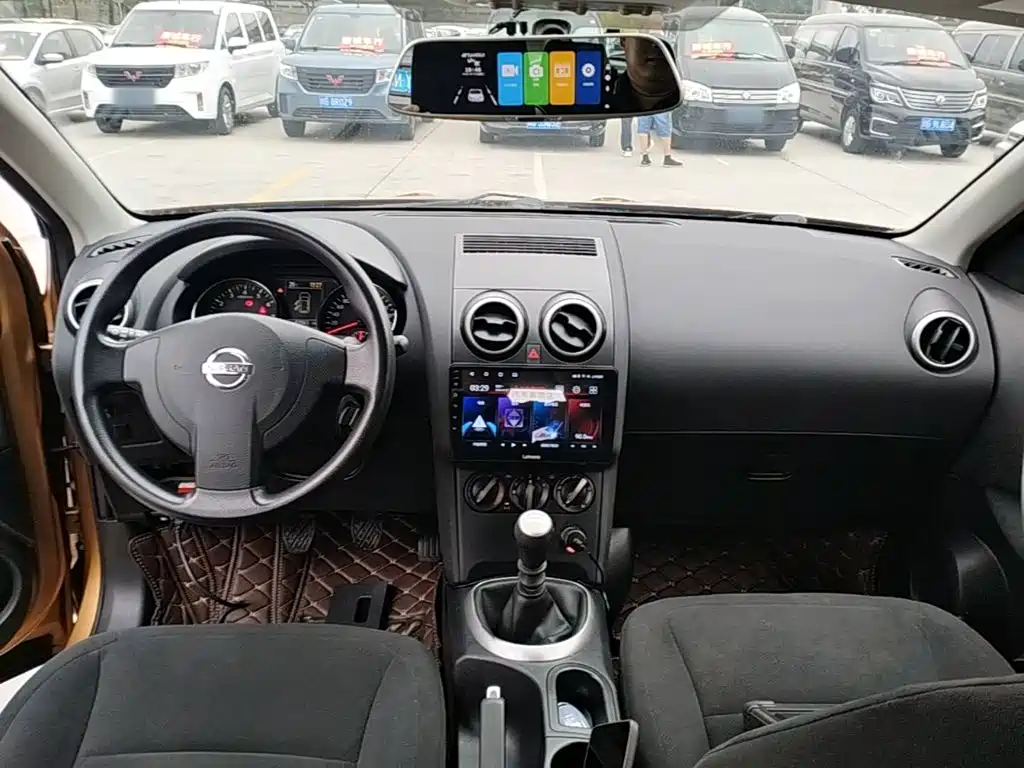 Nissan Qashqai 2015 — фото 10