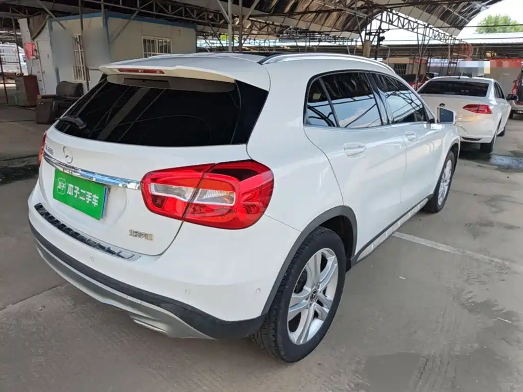 Mercedes-Benz GLA 2017 — фото 7