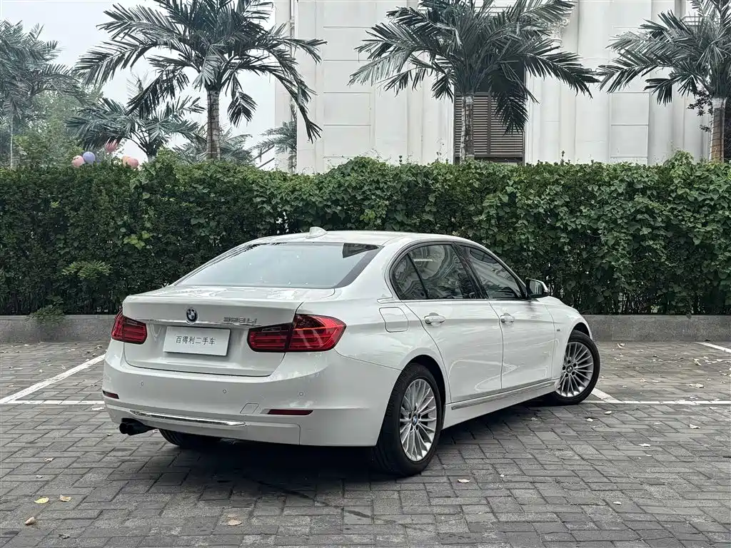 BMW 3 Series 2013 — фото 12