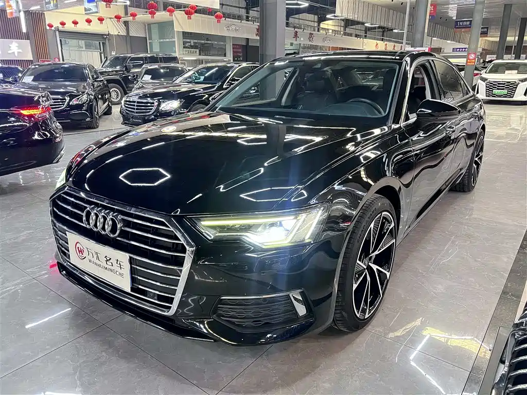 Audi A6L 2019 — фото 1
