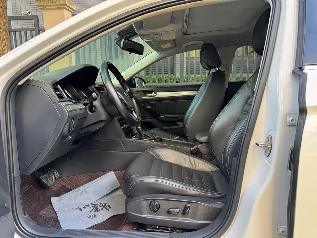 Volkswagen Lamando 2015