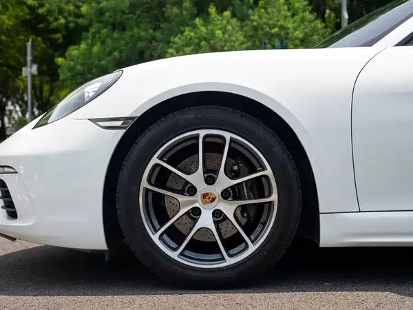 Porsche 718 2021