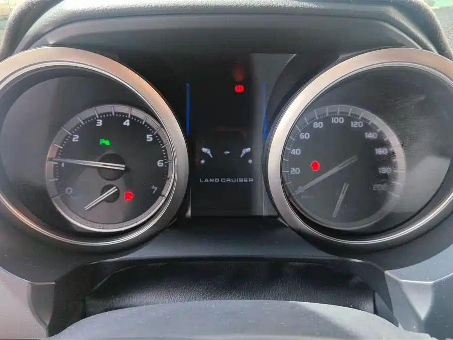 Toyota Prado 2017 — фото 14