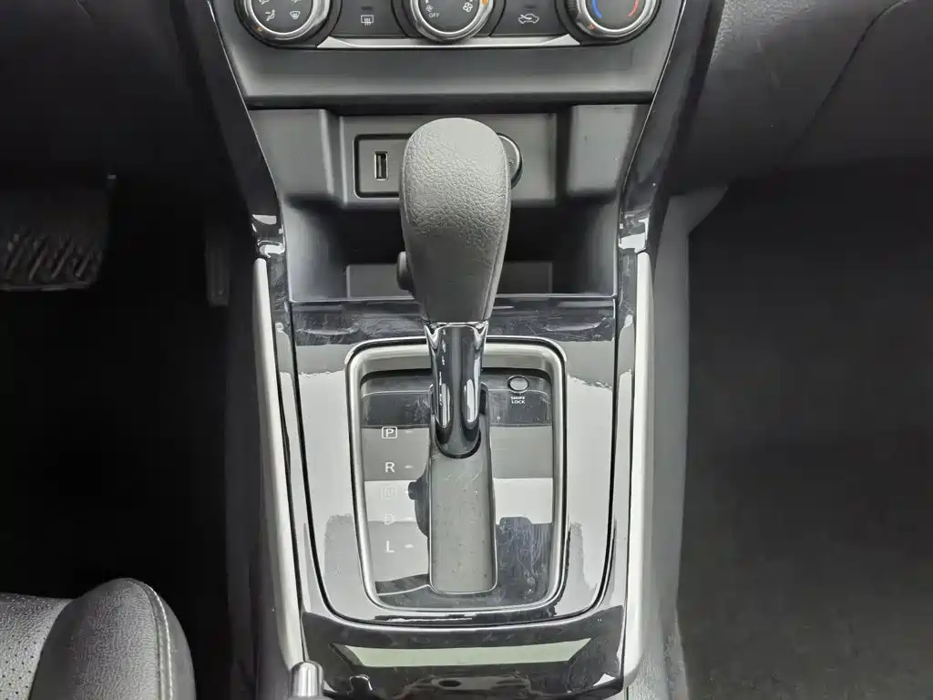 Nissan Sylphy 2023 — фото 13