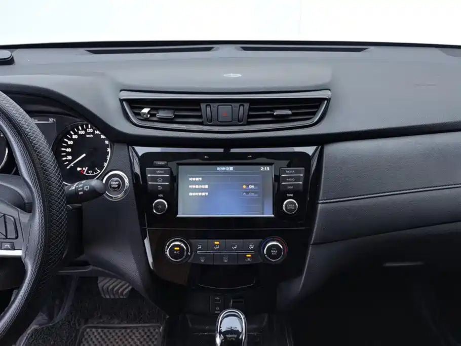 Nissan X-Trail 2017 — фото 13