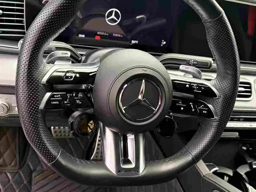 Mercedes-Benz GLE AMG 2024 — фото 11