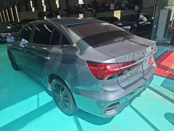 Roewe i5 2023