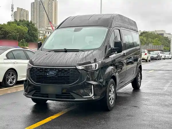 Ford Transit 2023