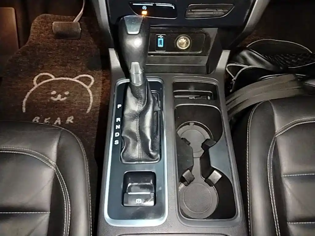 Ford Kuga 2016 — фото 14