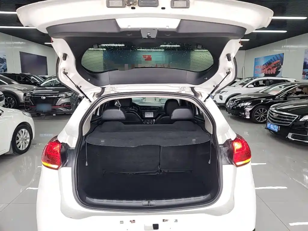 Citroen C3-XR 2015 — фото 19