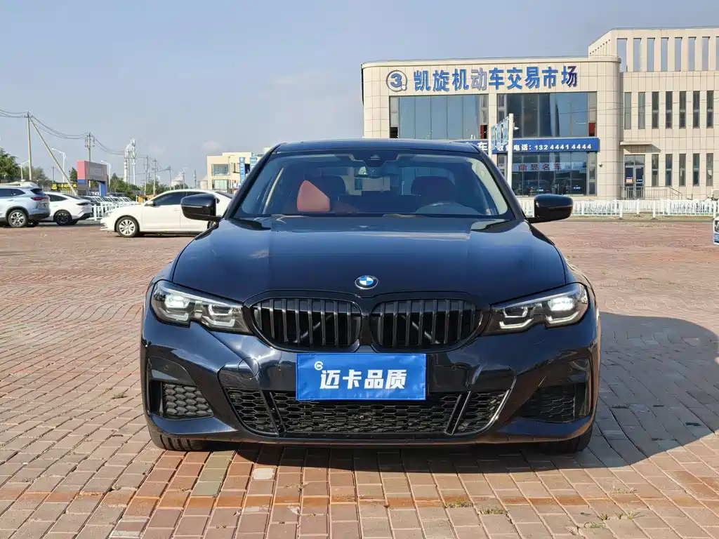 BMW 3 Series 2022 — фото 2
