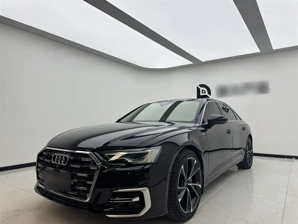 Audi A6L 2024 — фото 1