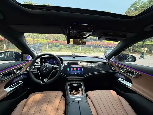 Mercedes-Benz E-Class 2025