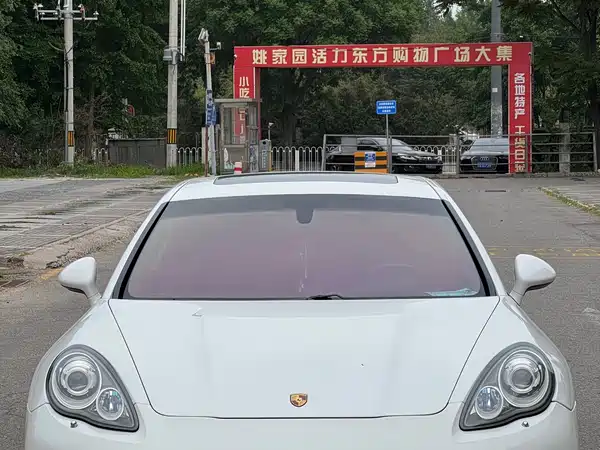 Porsche Panamera 2013