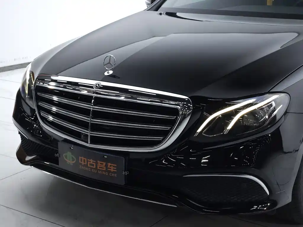 Mercedes-Benz E-Class 2020 — фото 27