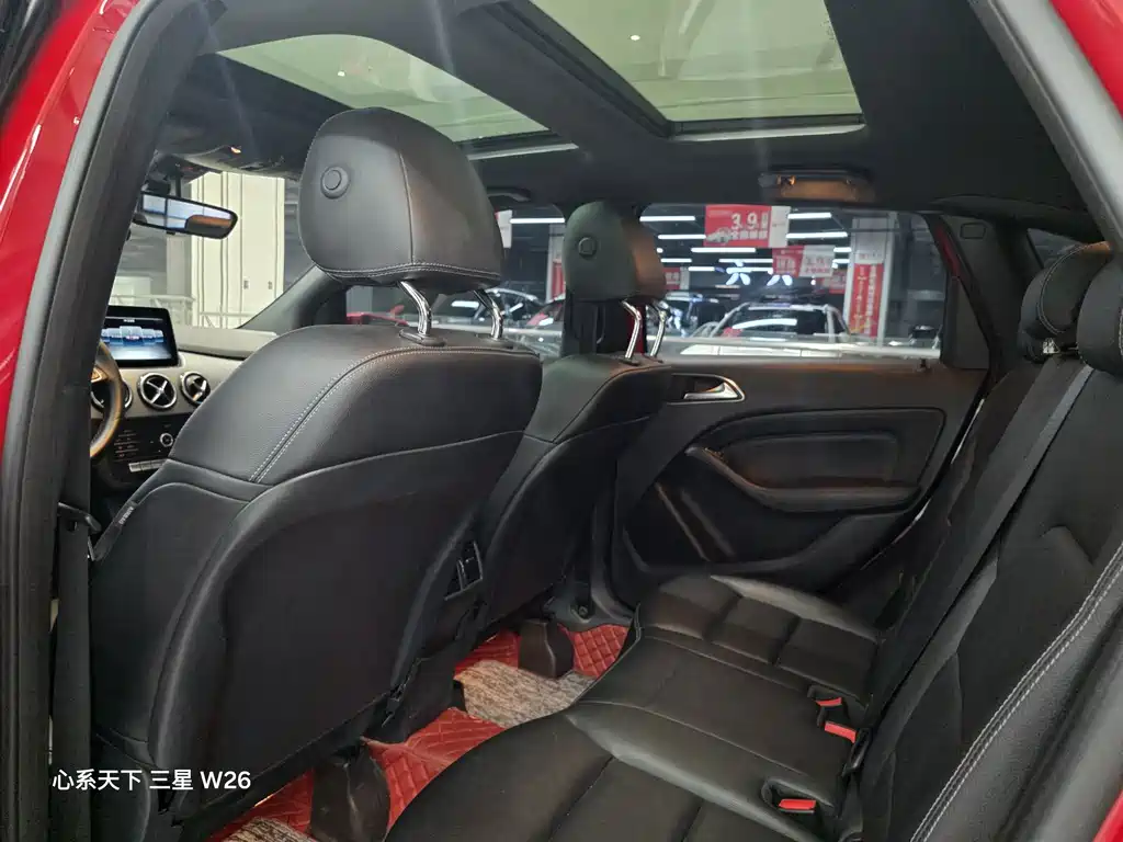Mercedes-Benz B-Class 2019 — фото 12