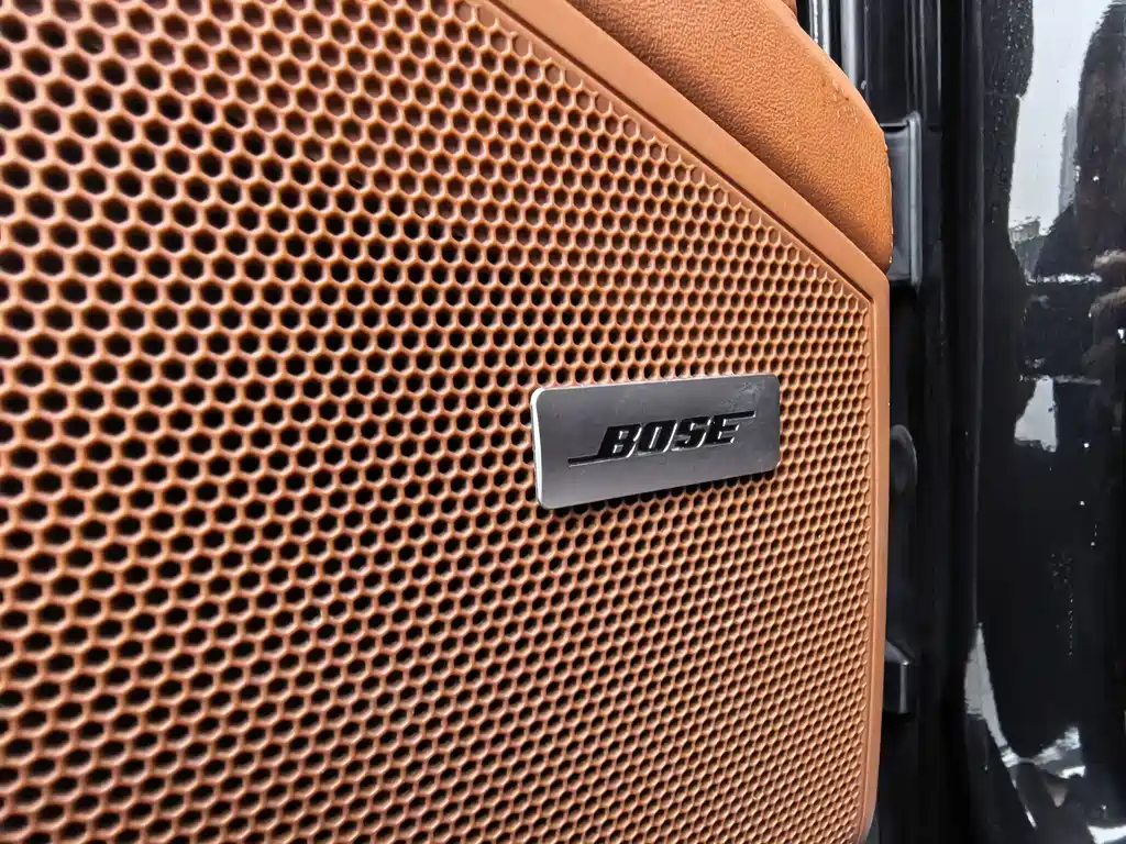 Porsche Cayenne Hybrid 2023 — фото 11
