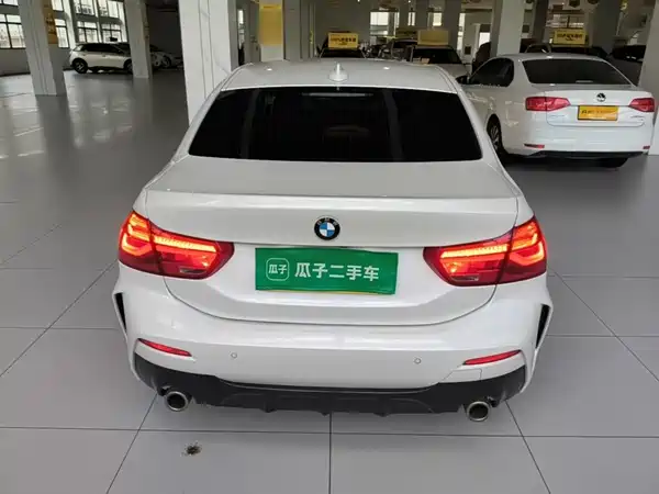BMW 1 Series 2021