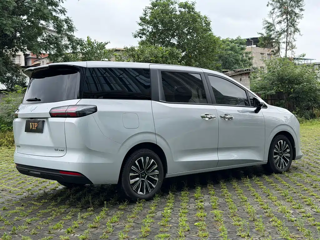 Wuling Starlight 730 2026 — фото 4