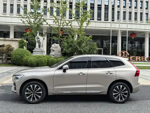 Volvo XC60 2023